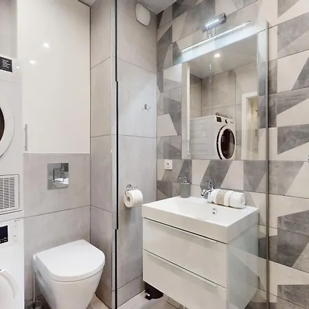 Bulwary Ksiazece - Ksiecia Witolda - River View By Wroapart-pl Vratislav