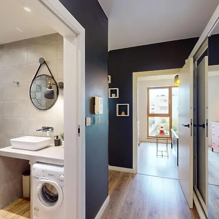 Apartmán Bulwary Ksiazece - Ksiecia Witolda - River View By Wroapart-pl *