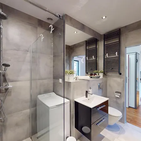 Apartmán Bulwary Ksiazece - Ksiecia Witolda - River View By Wroapart-pl Vratislav